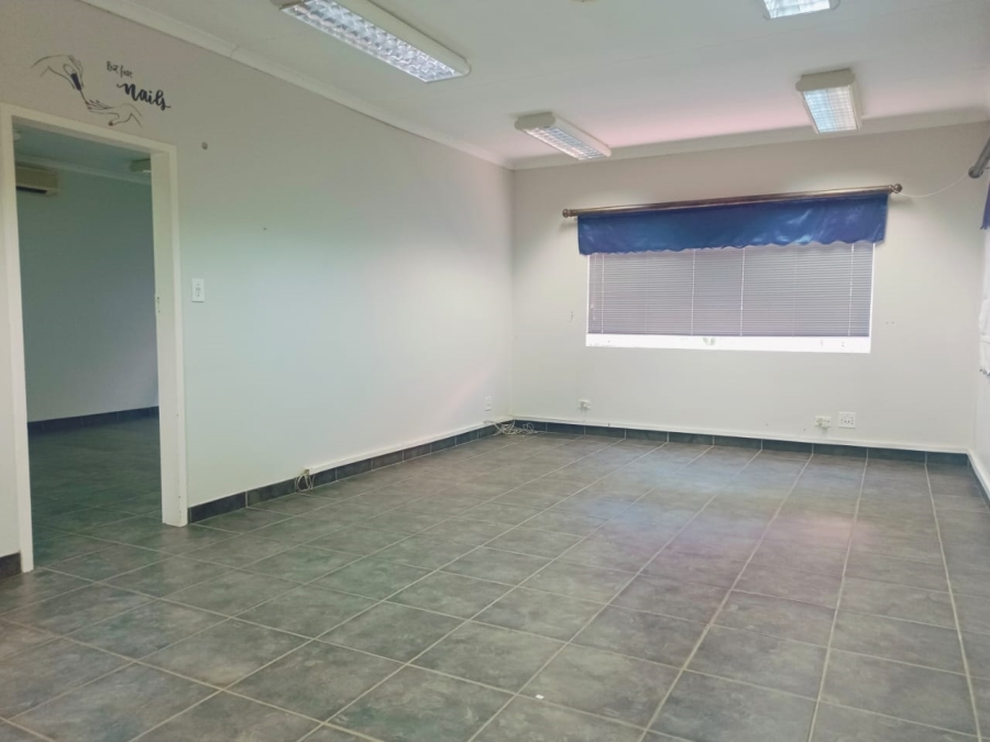 To Let commercial Property for Rent in Flamwood North West